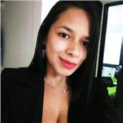 Profesional de las ciencias humanas y sociales, con conocimientos en el área de español dispuesta a impartir conocimientos